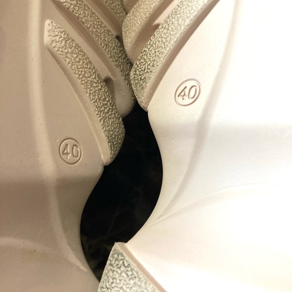 Buffalo London 1339-14 2.0 Lace Up Vegan Patent Platform Trainers in Rose/Size 9 - Picture 14 of 15